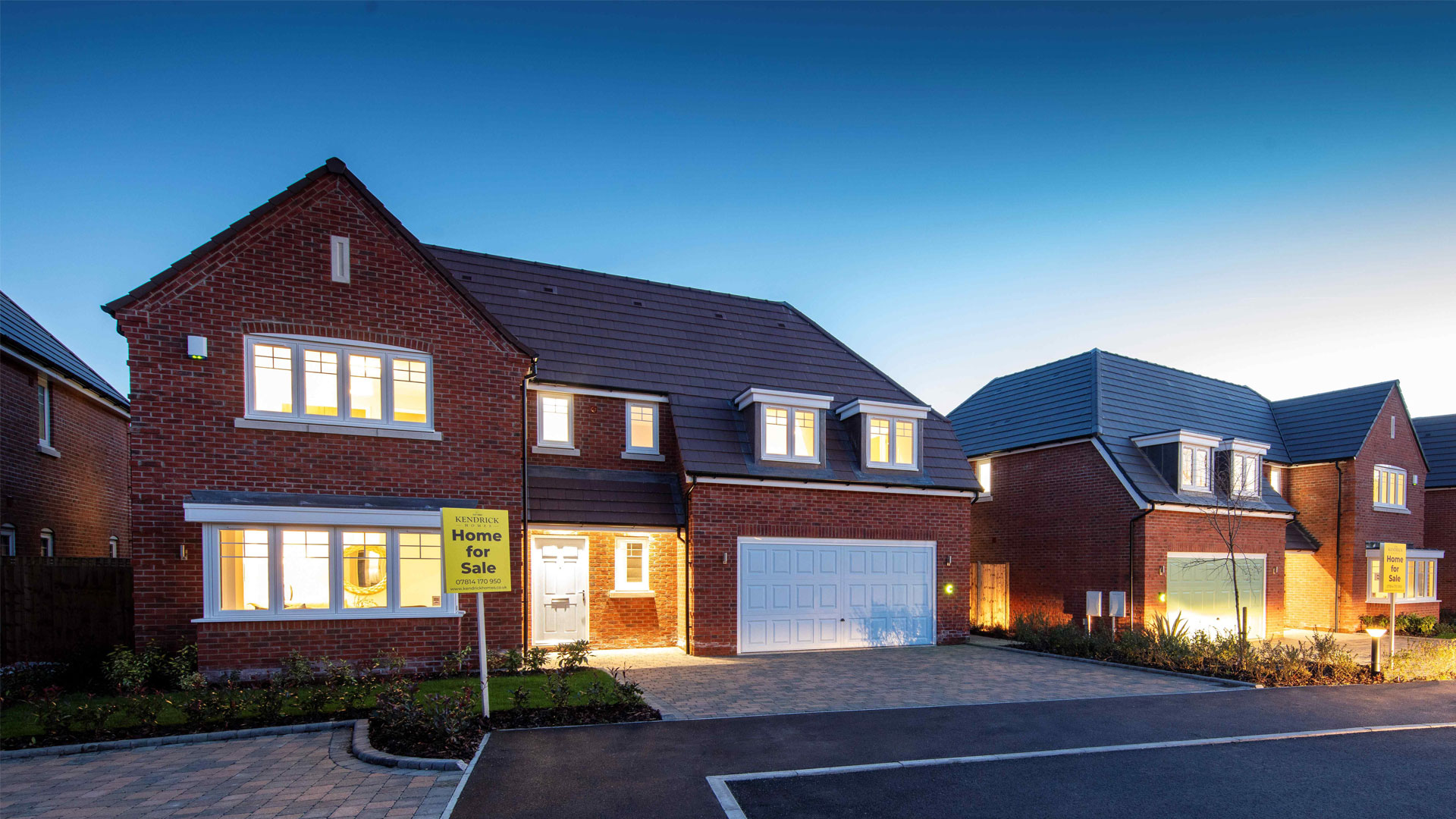 Hillfort - New houses Cheltenham