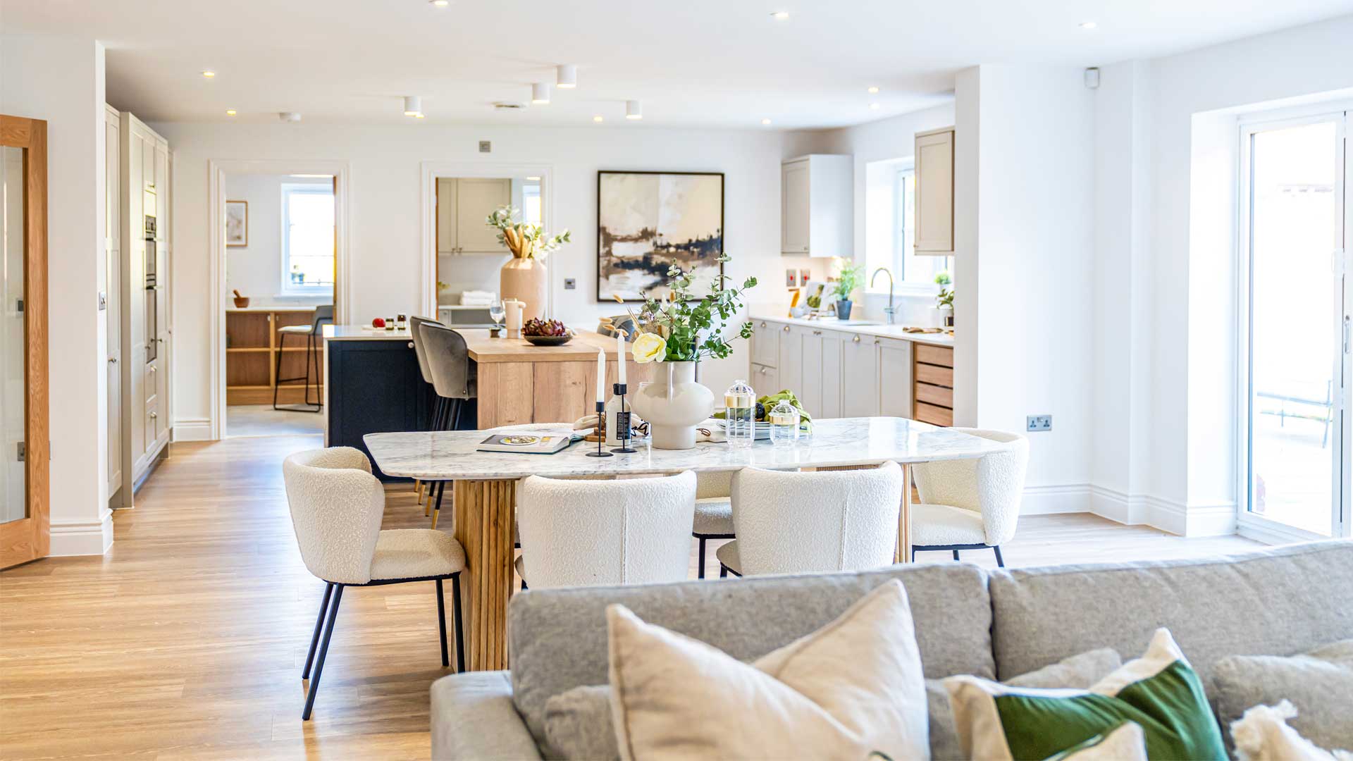 The Green - New houses in Buckinghamshire